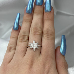 Size 9 Sterling Silver Snowflake Ring