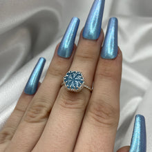 Load image into Gallery viewer, Size 6.75 Sterling Silver Aquamarine Snowflake Ring #5
