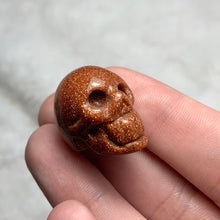 Load image into Gallery viewer, Goldstone Mini Skull
