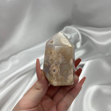 Load image into Gallery viewer, Flower Agate Tower “D”
