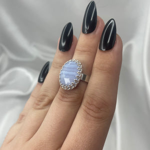 S 7.5 Sterling Silver and Blue Lace Agate Ring